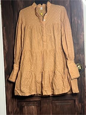 Roiii Tiptutu Women’s Tiered Eyelet Tunic Dress in Rusty Brown